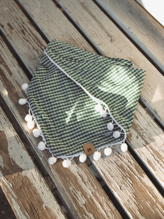 Hundehalstuch mit Paspelband